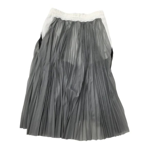 Nike X Sacai Gray Pleated Skirt Womens Sz M Midi White Grey - Picture 7 of 10